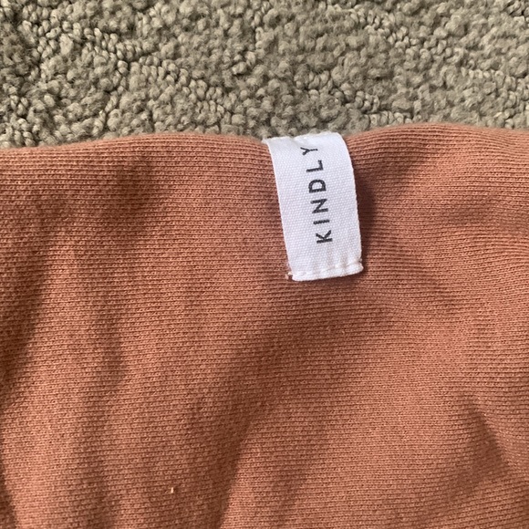 Kindly the label bubble romper sweatshirt - Picture 2 of 4